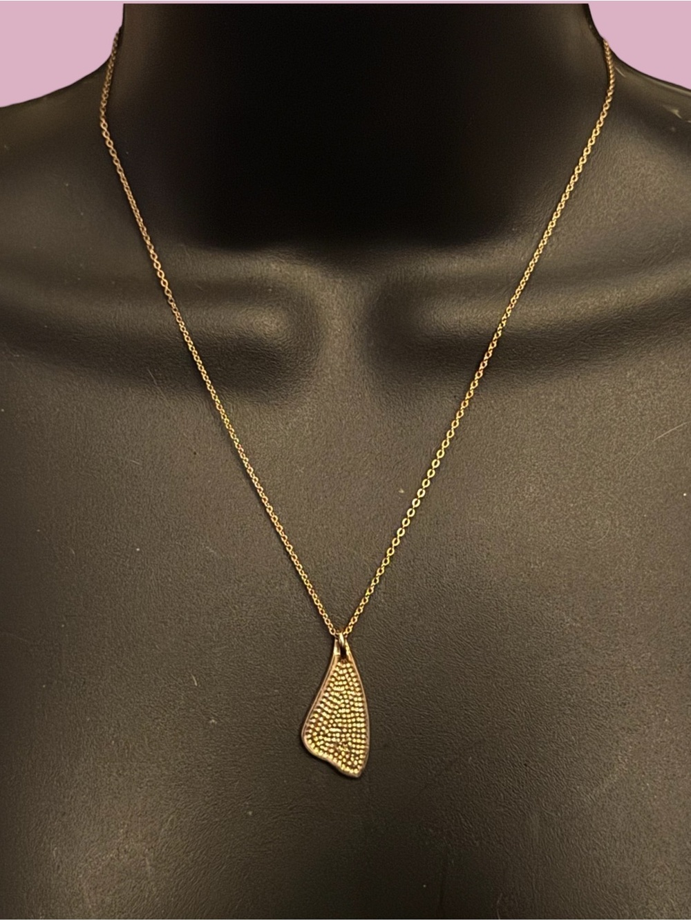 Vintage gold tone butterfly wing pendant necklace